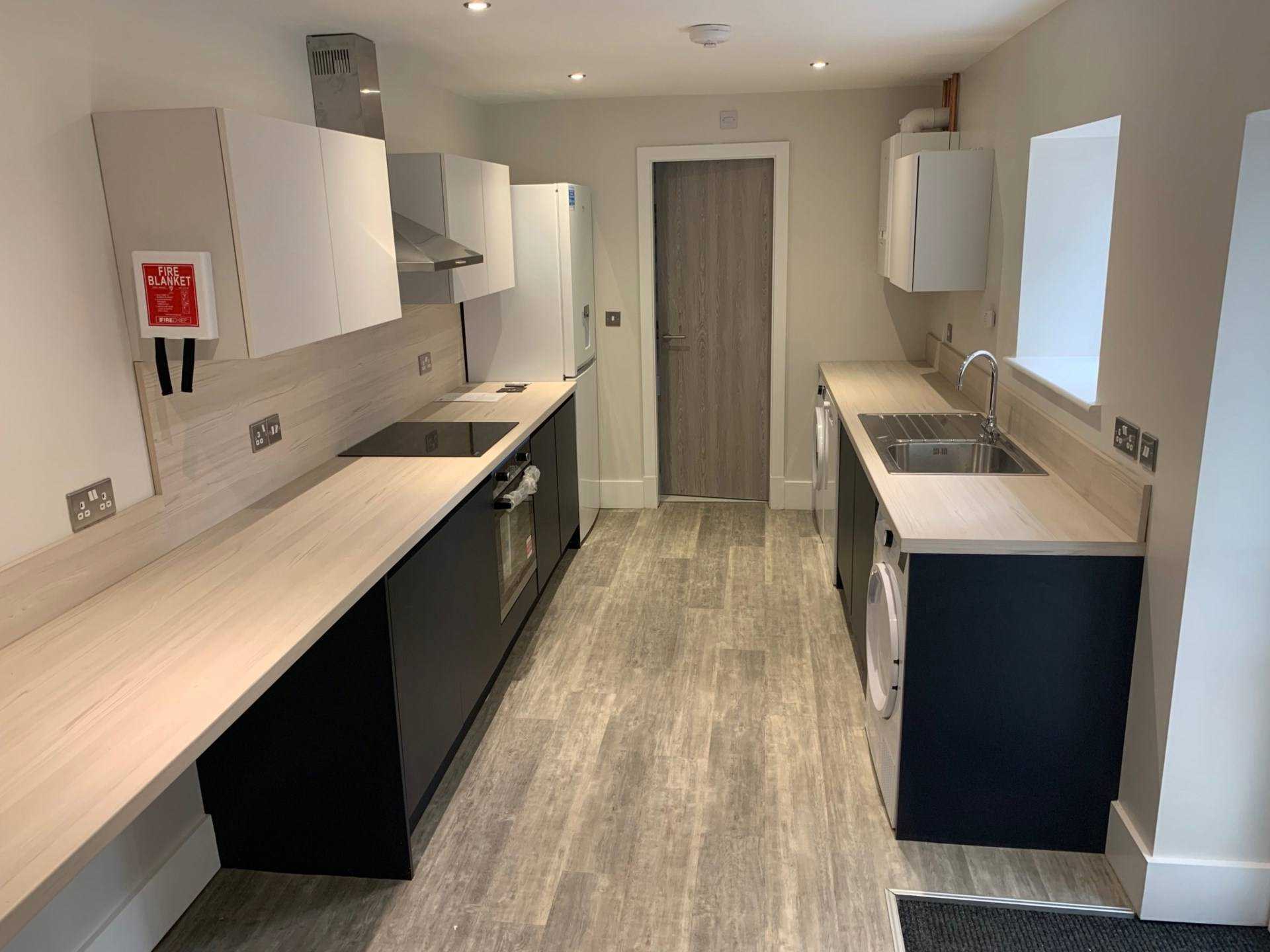 6 bedroom Terraced To Let