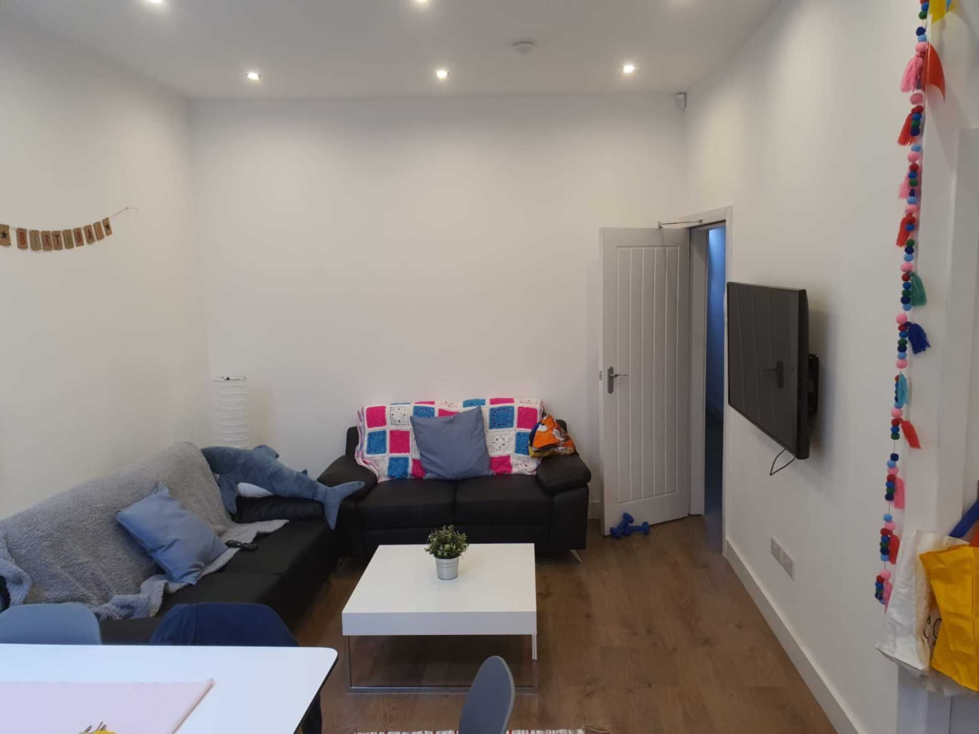 6 bedroom Terraced To Let