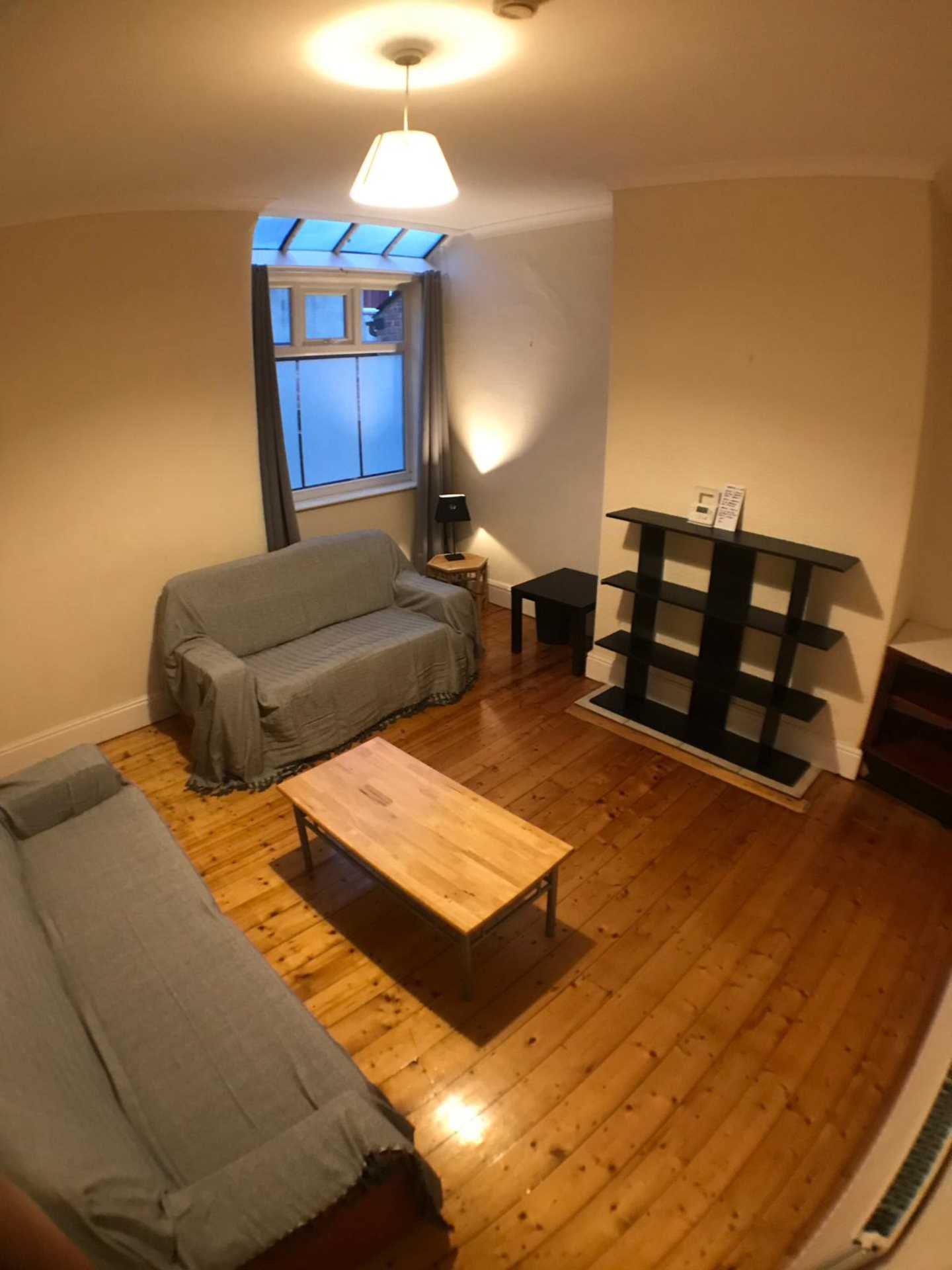 3 bedroom Terraced To Let