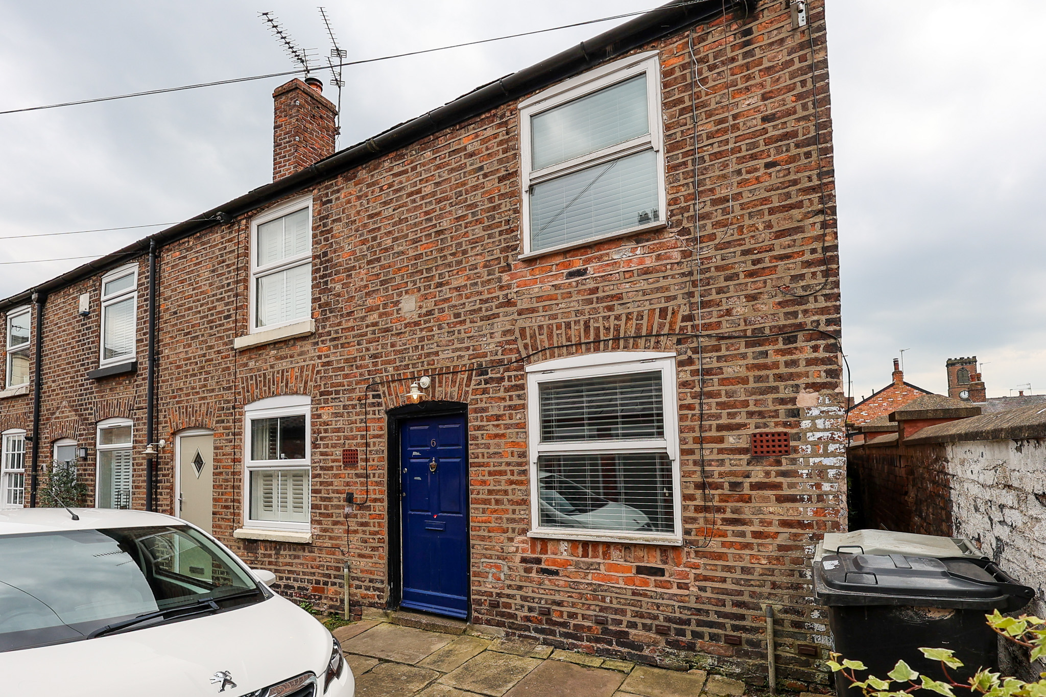 2 bedroom Terraced House Let agreed