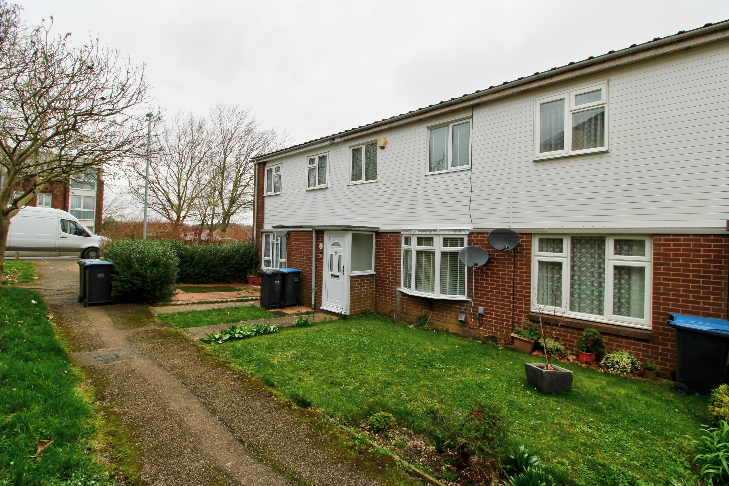 3 bedroom Terraced For Sale