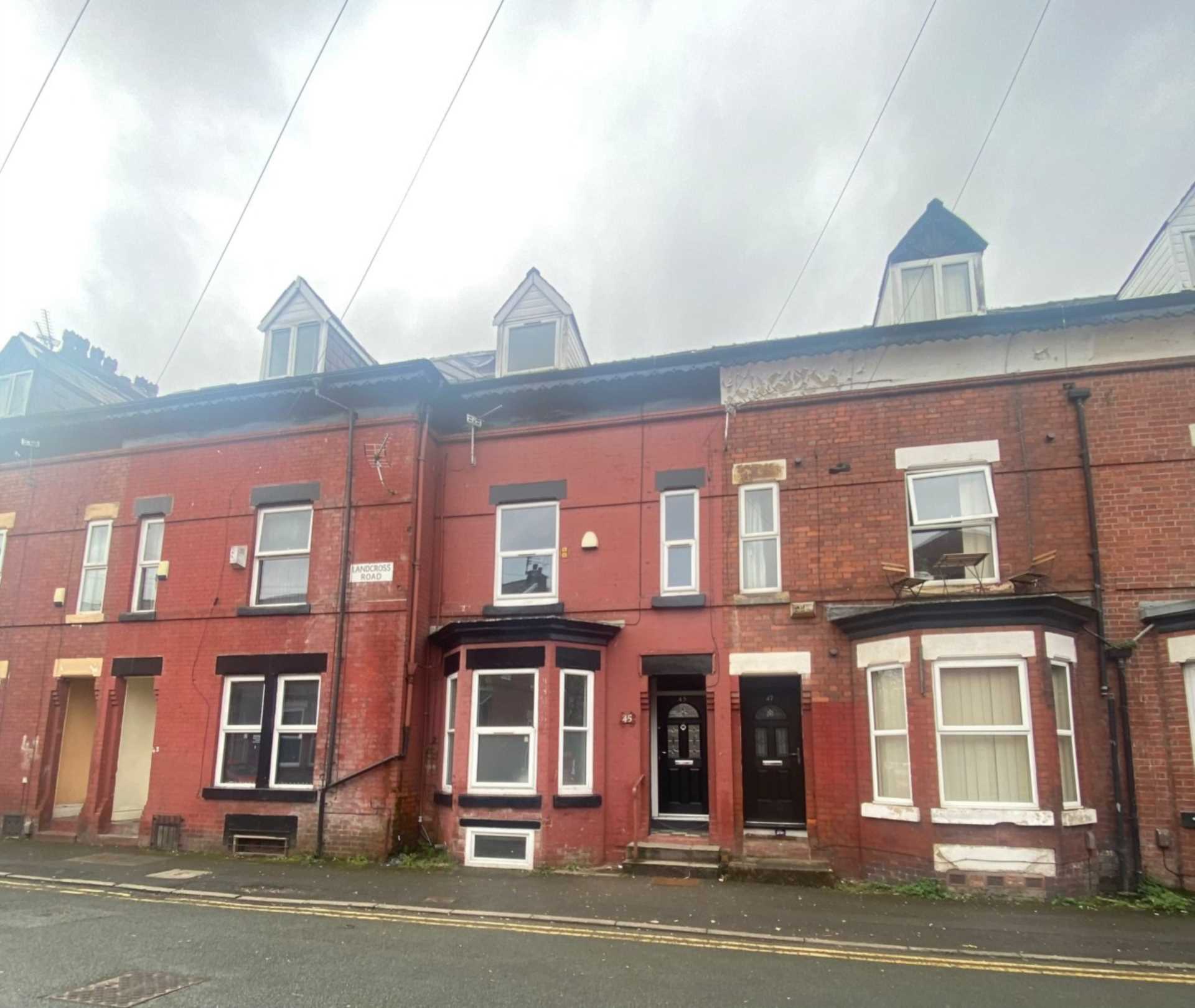 6 bedroom Terraced To Let