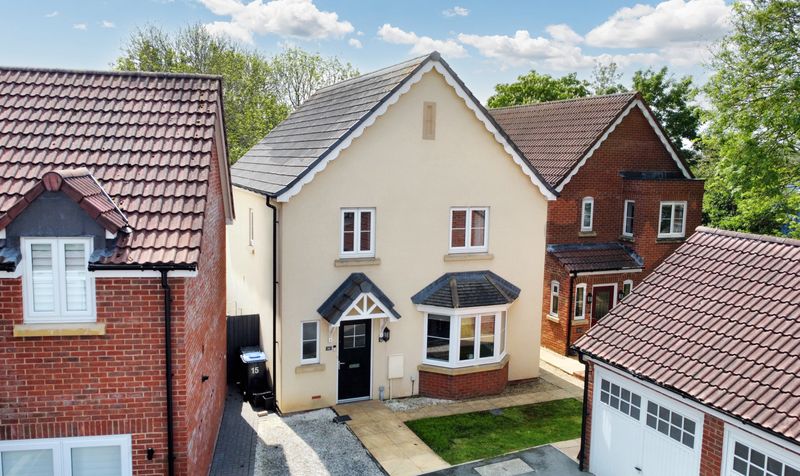 4 bedroom Detached House SSTC