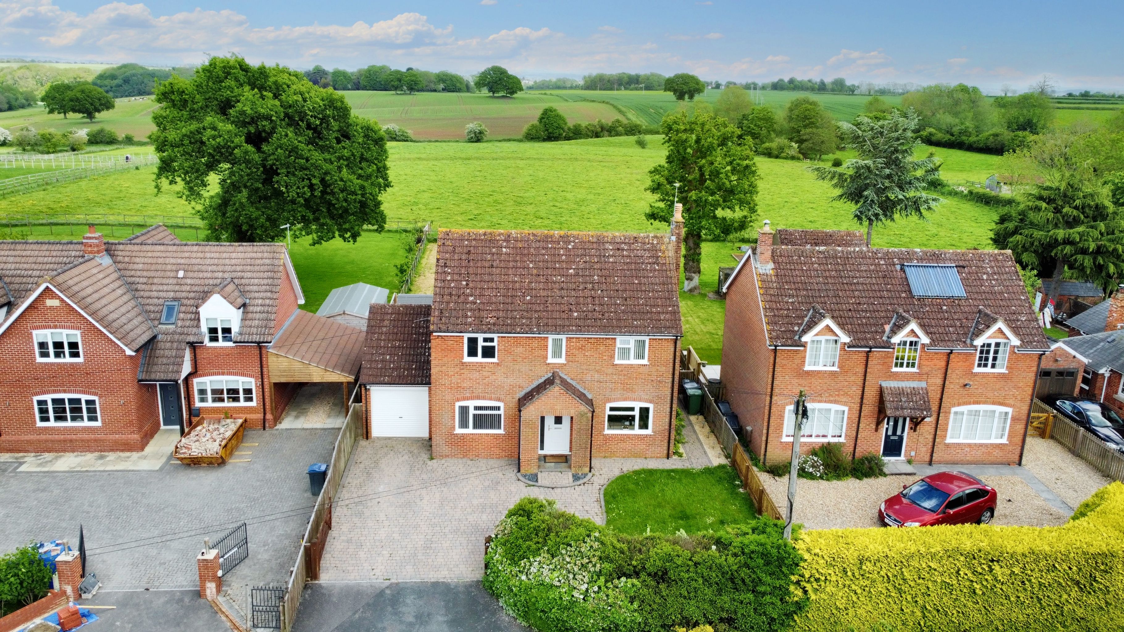 3 bedroom House For Sale