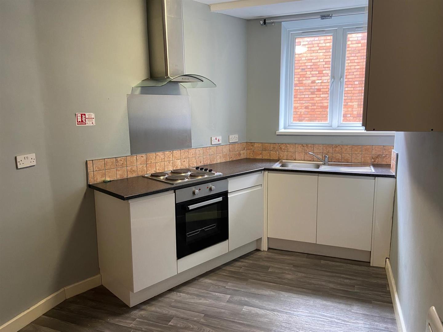 1 bedroom Apartment Let