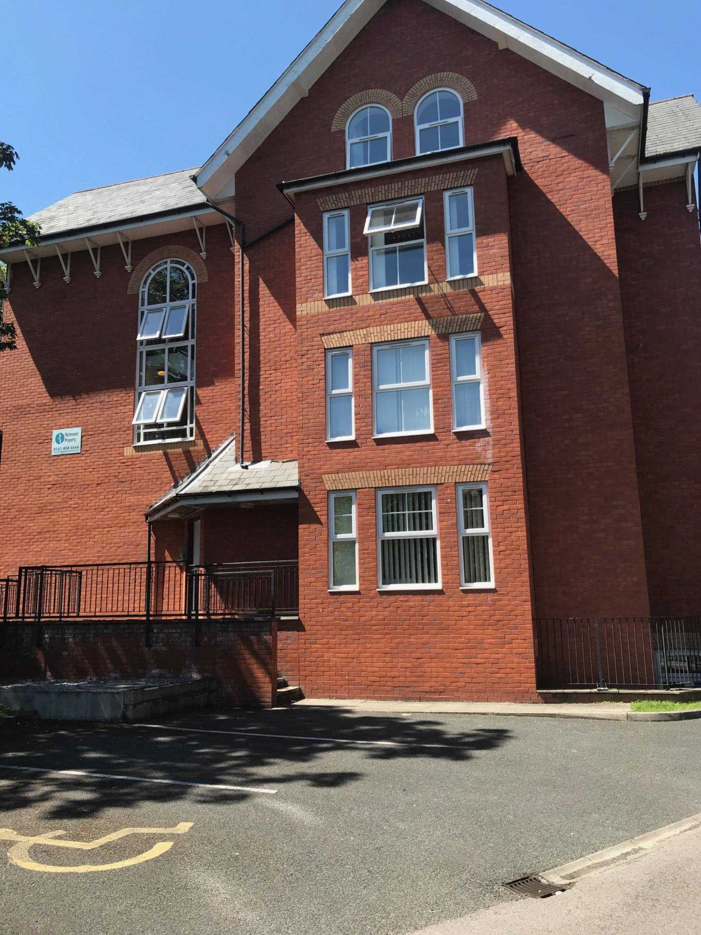2 bedroom Apartment Let
