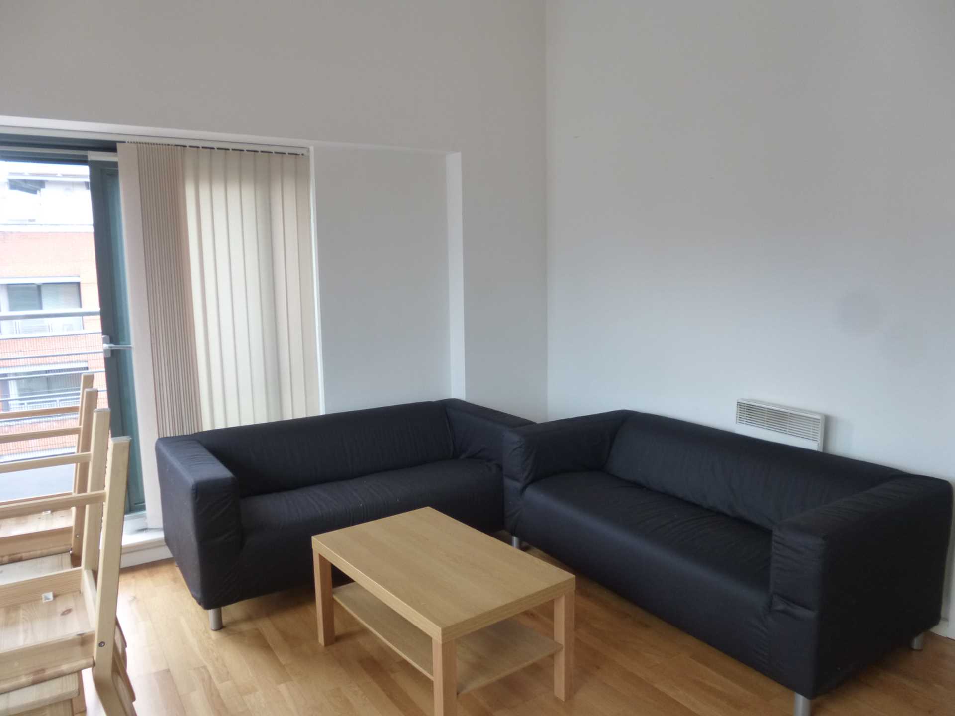 2 bedroom Apartment Let