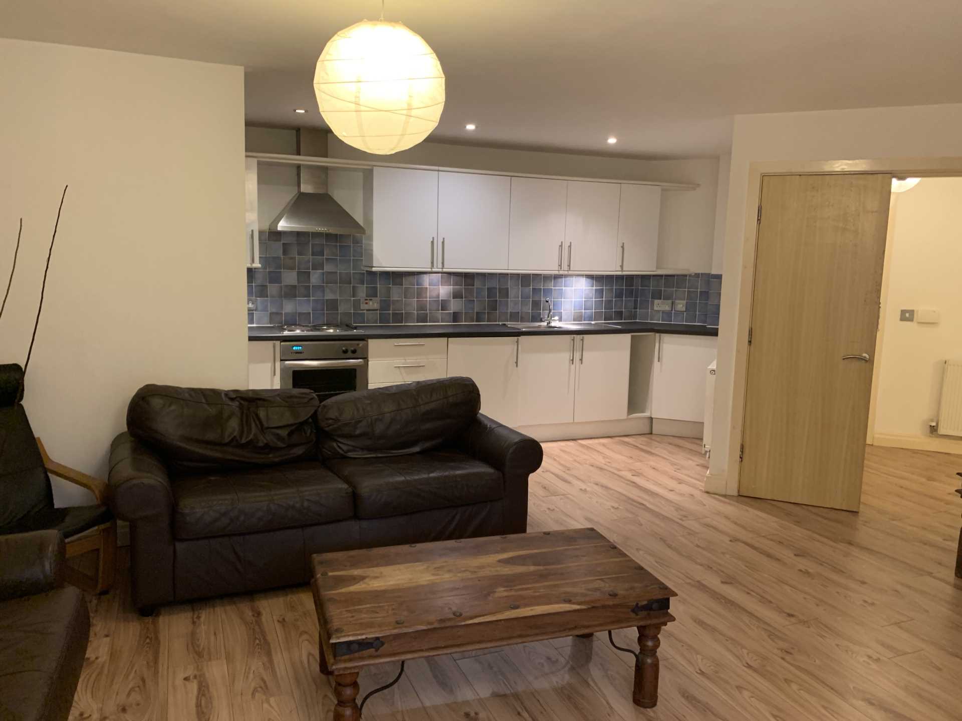 2 bedroom Apartment Let