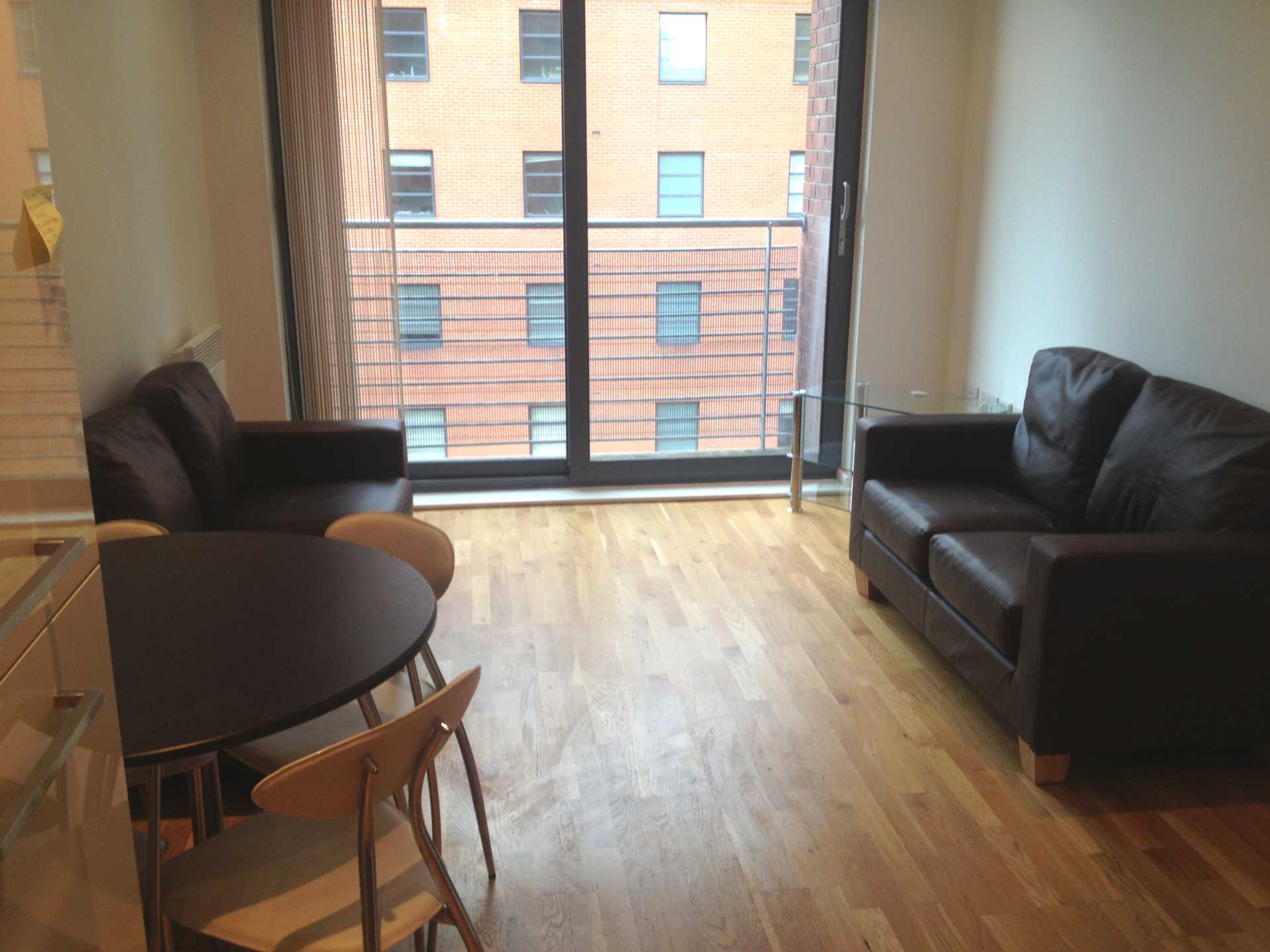 1 bedroom Apartment Let