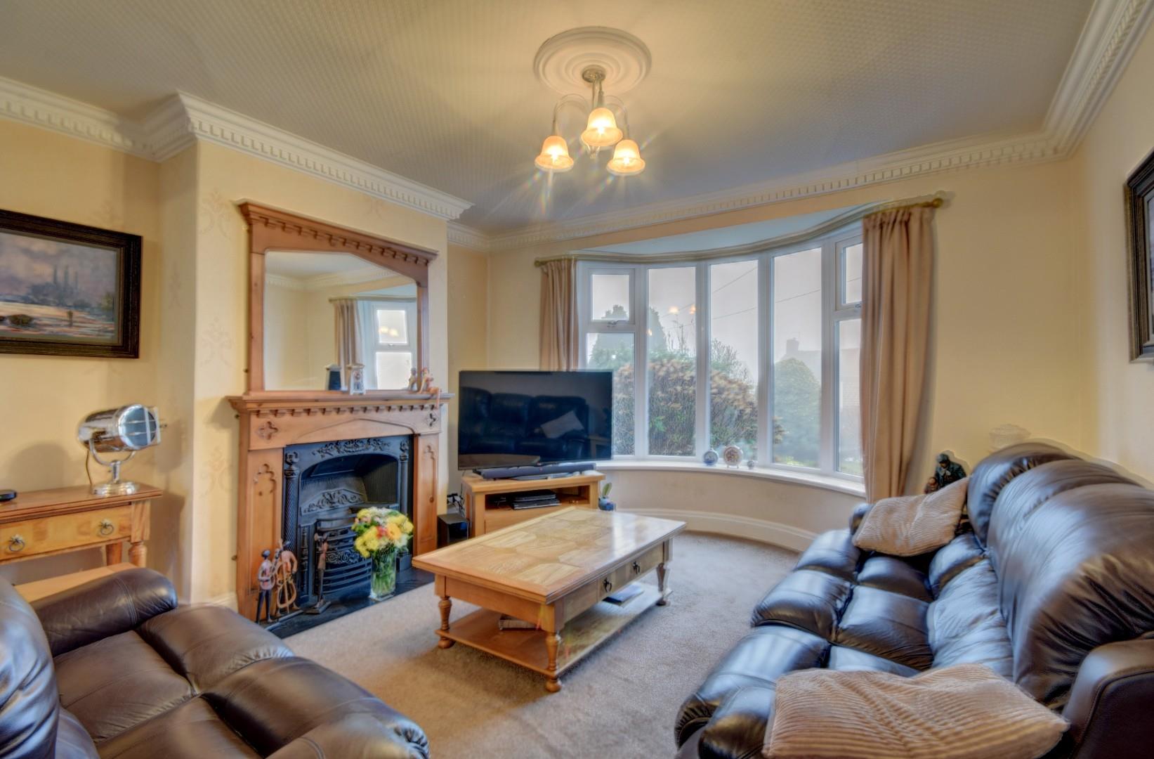 3 bedroom Semi-Detached SSTC