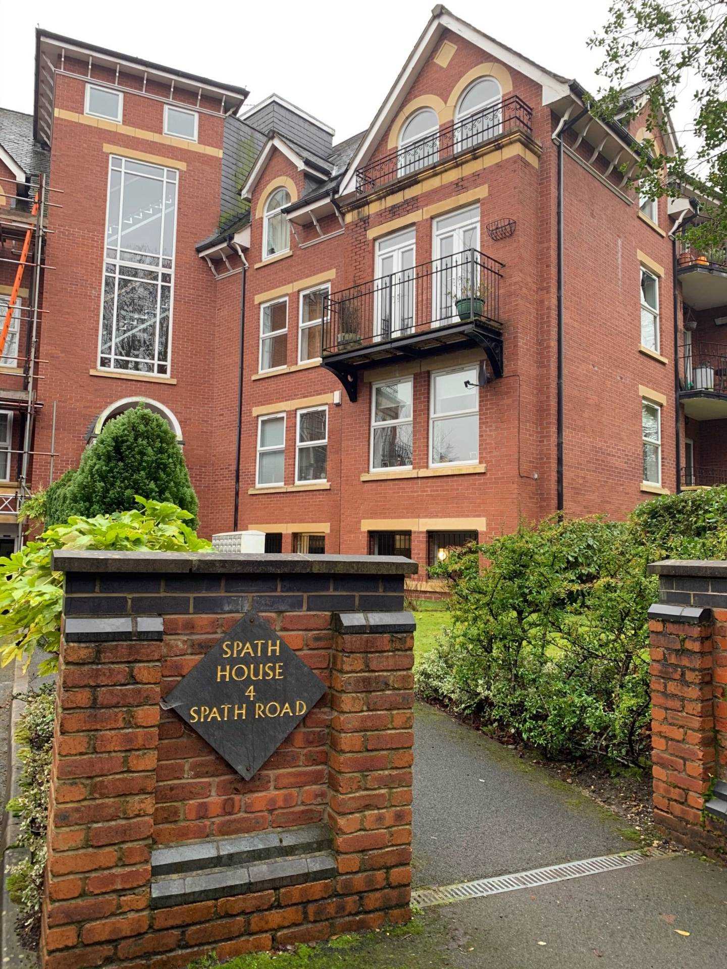 2 bedroom Apartment To Let