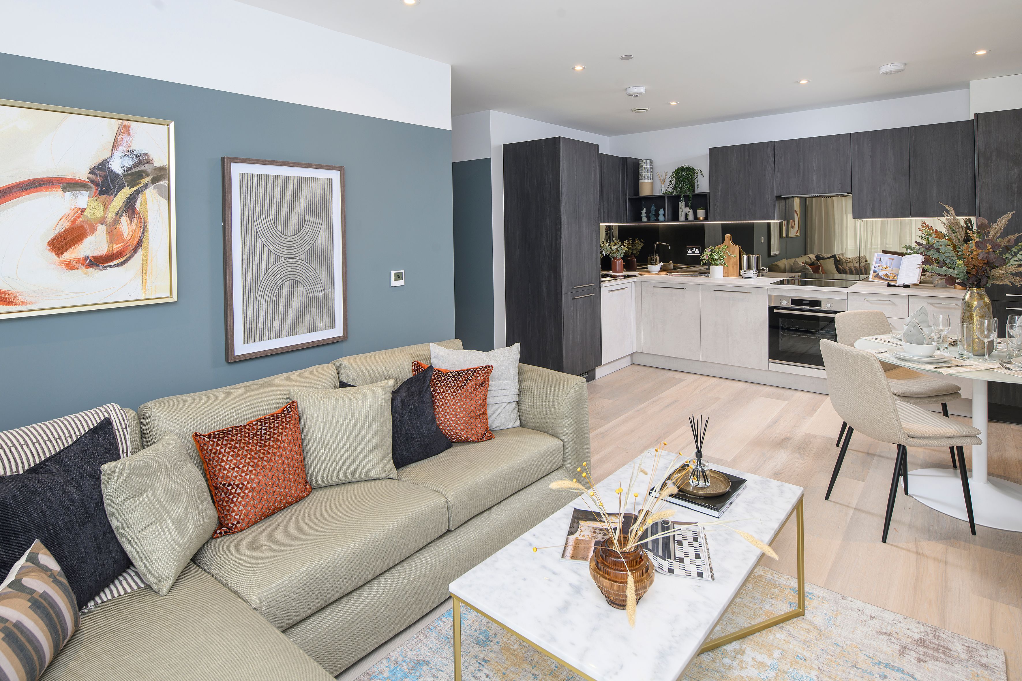 1 bedroom Apartment For Sale