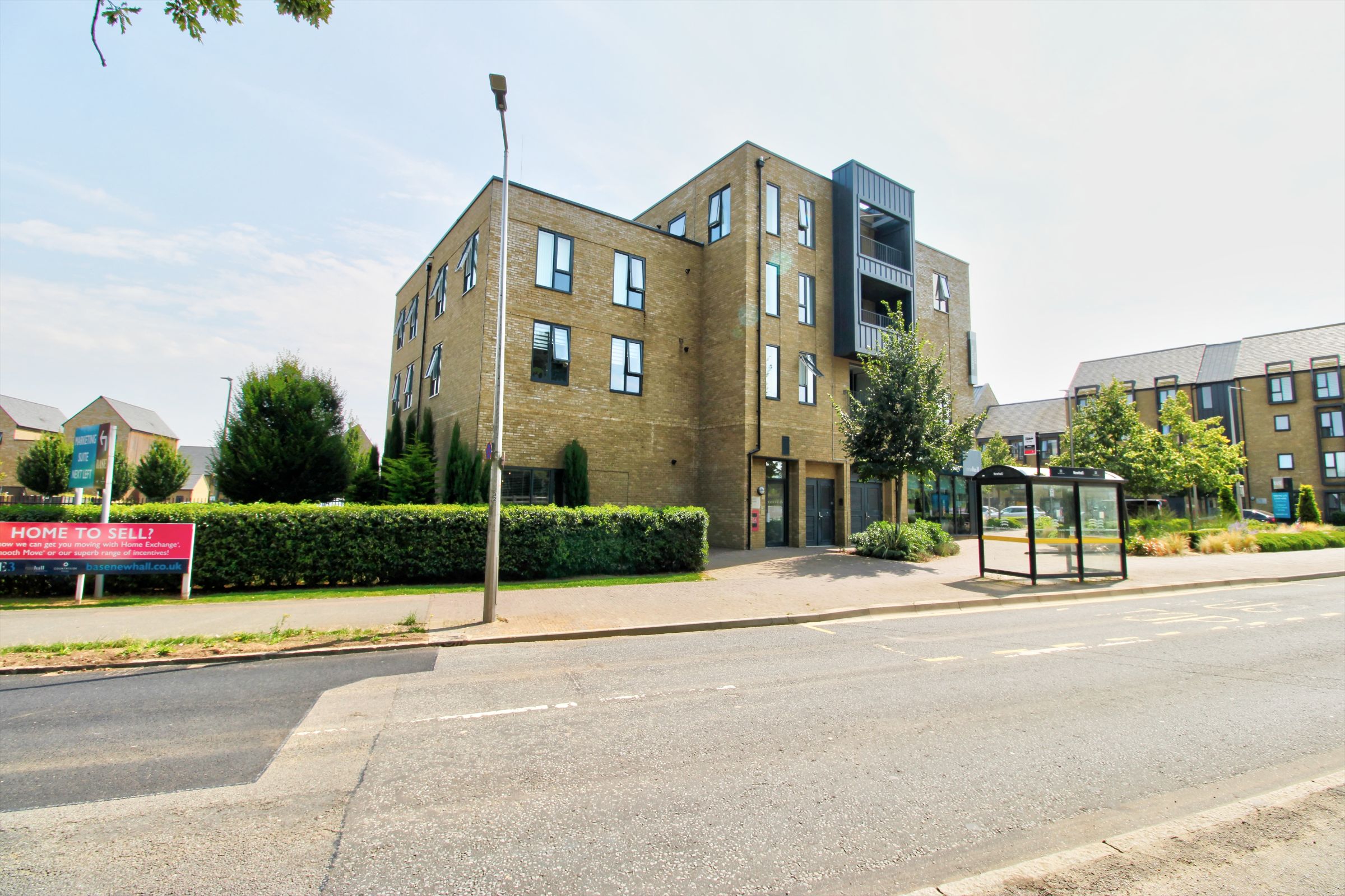 2 bedroom Apartment For Sale