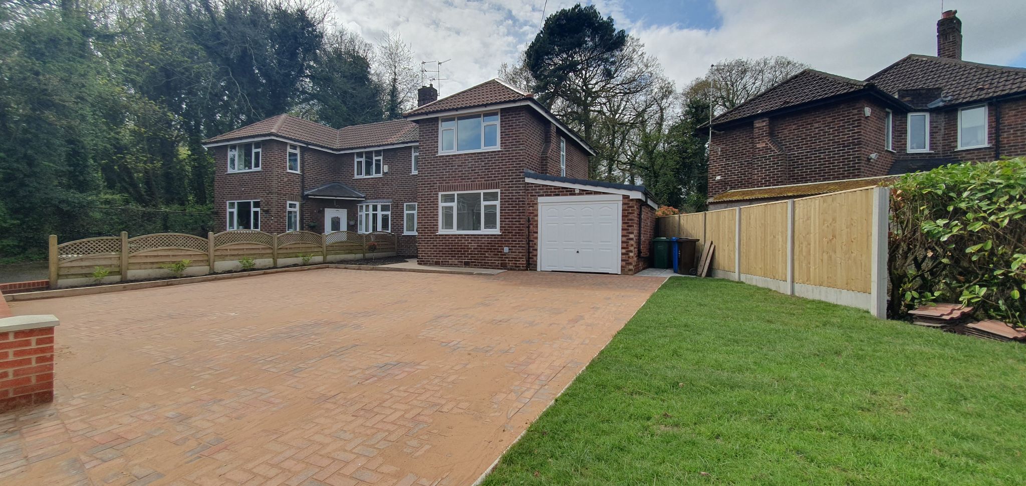 3 bedroom House For Sale