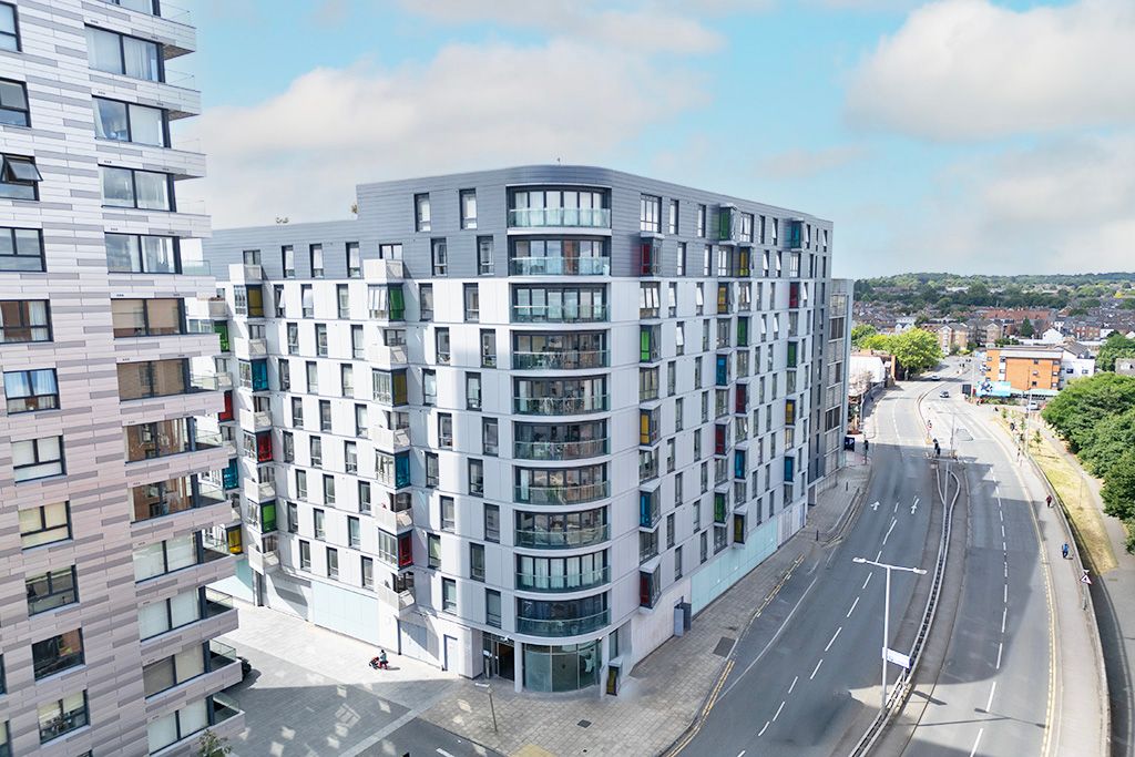 2 bedroom Apartment For Sale