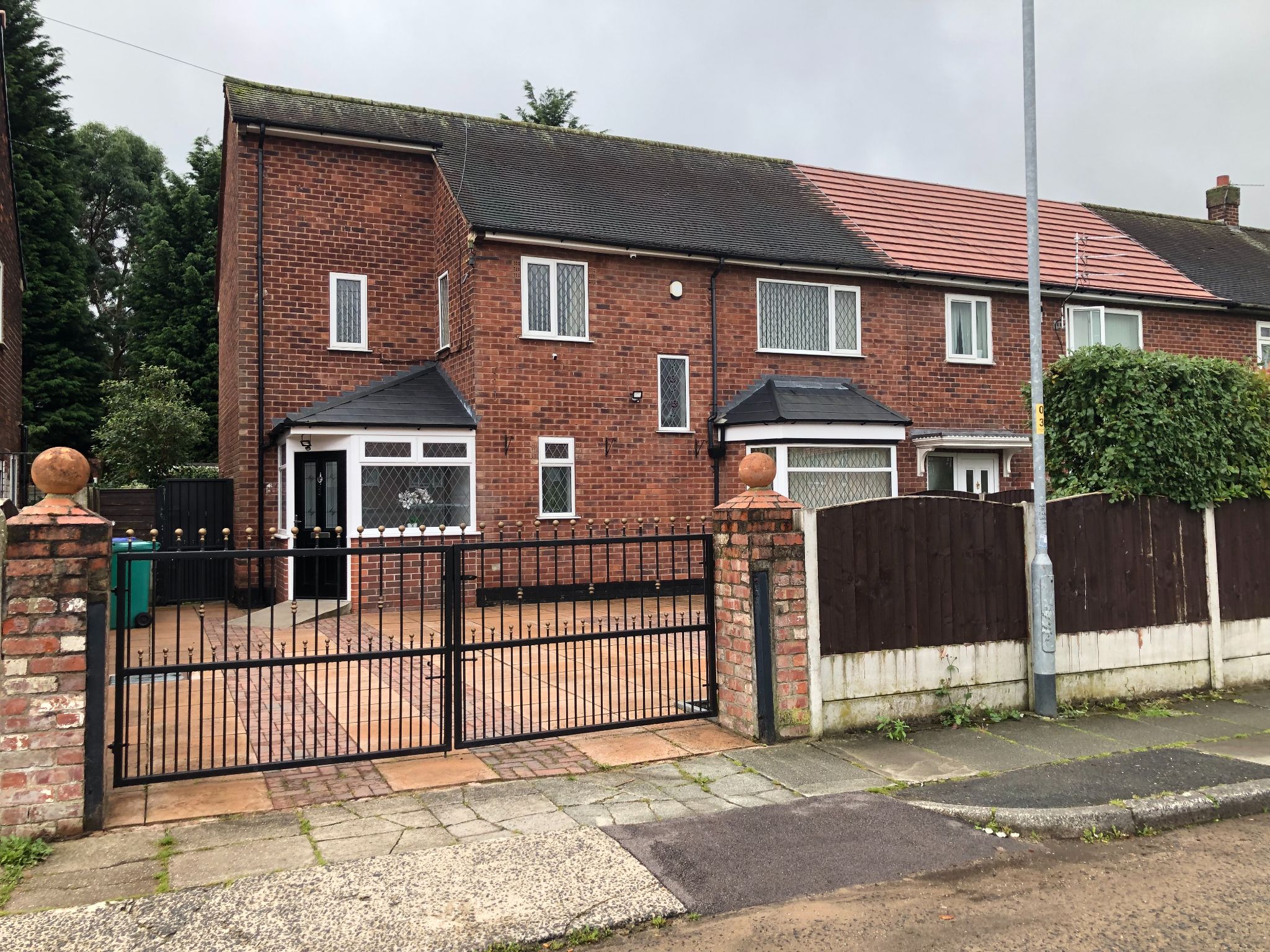 4 bedroom House (unspecified) Sold