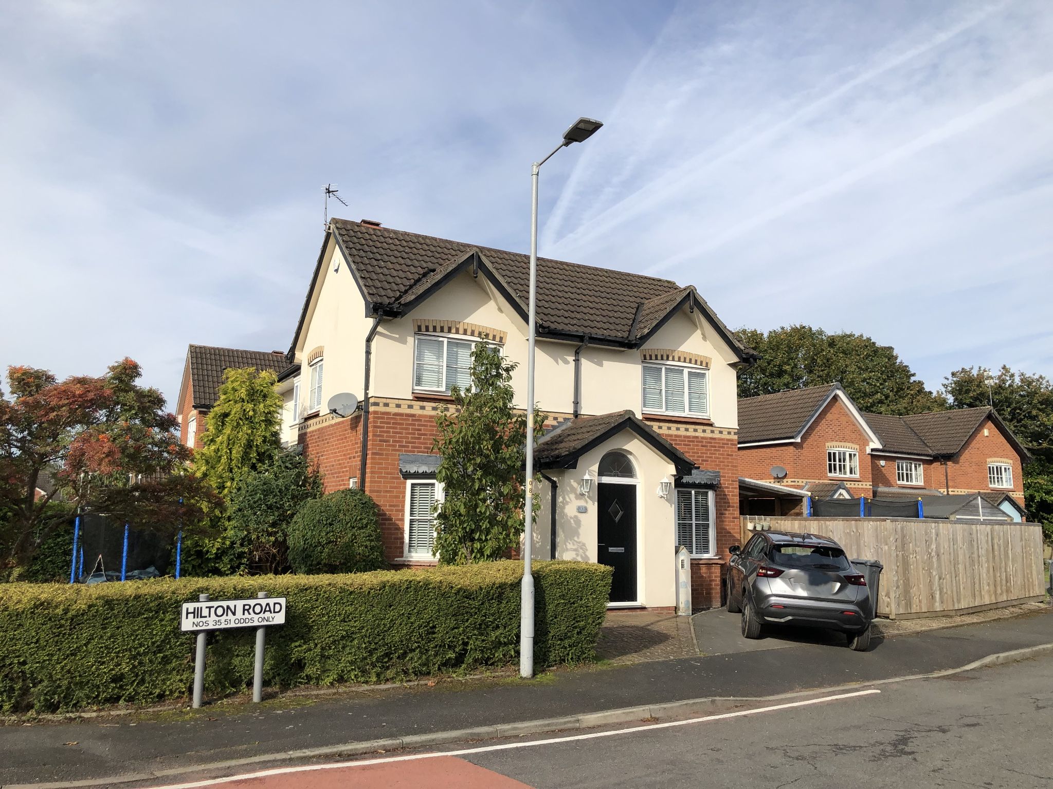 3 bedroom House For Sale