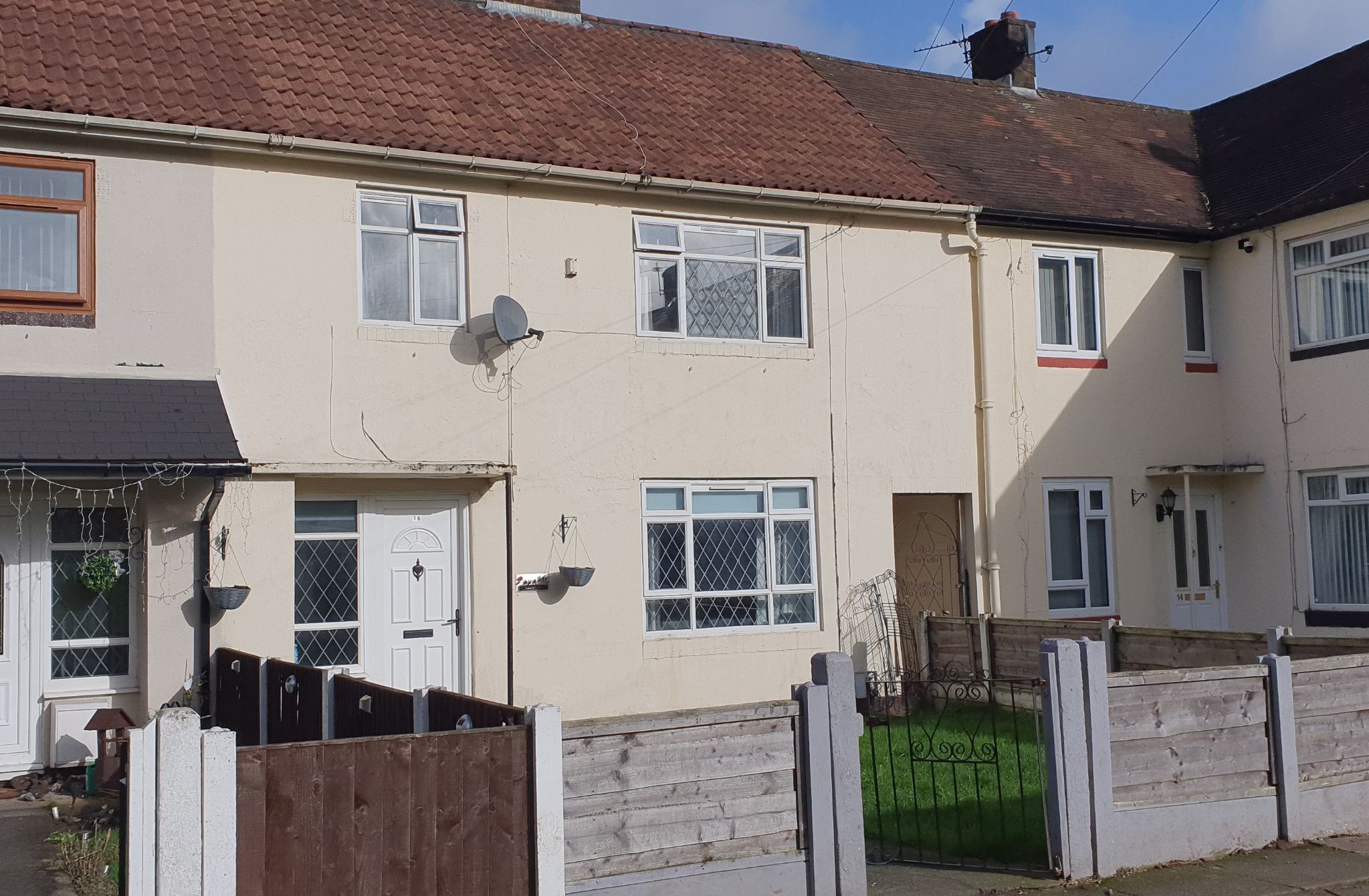 3 bedroom House For Sale