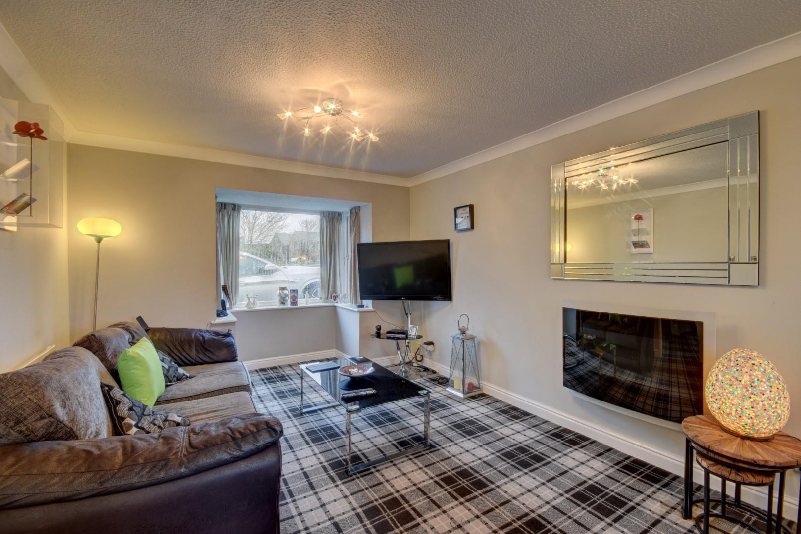 4 bedroom Detached Under Offer