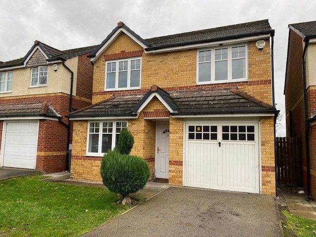 4 bedroom House For Sale