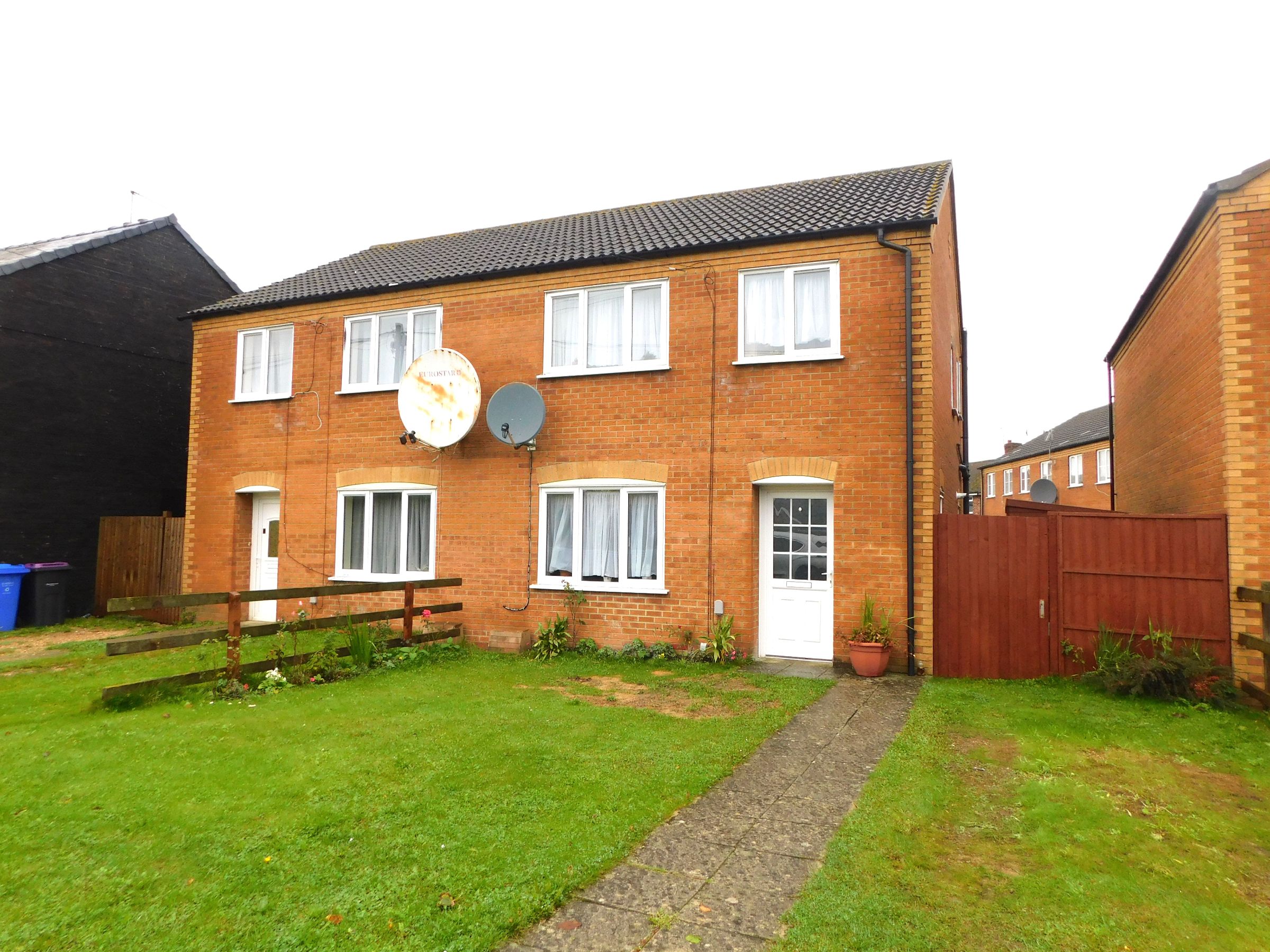 3 bedroom Semi-Detached SSTC