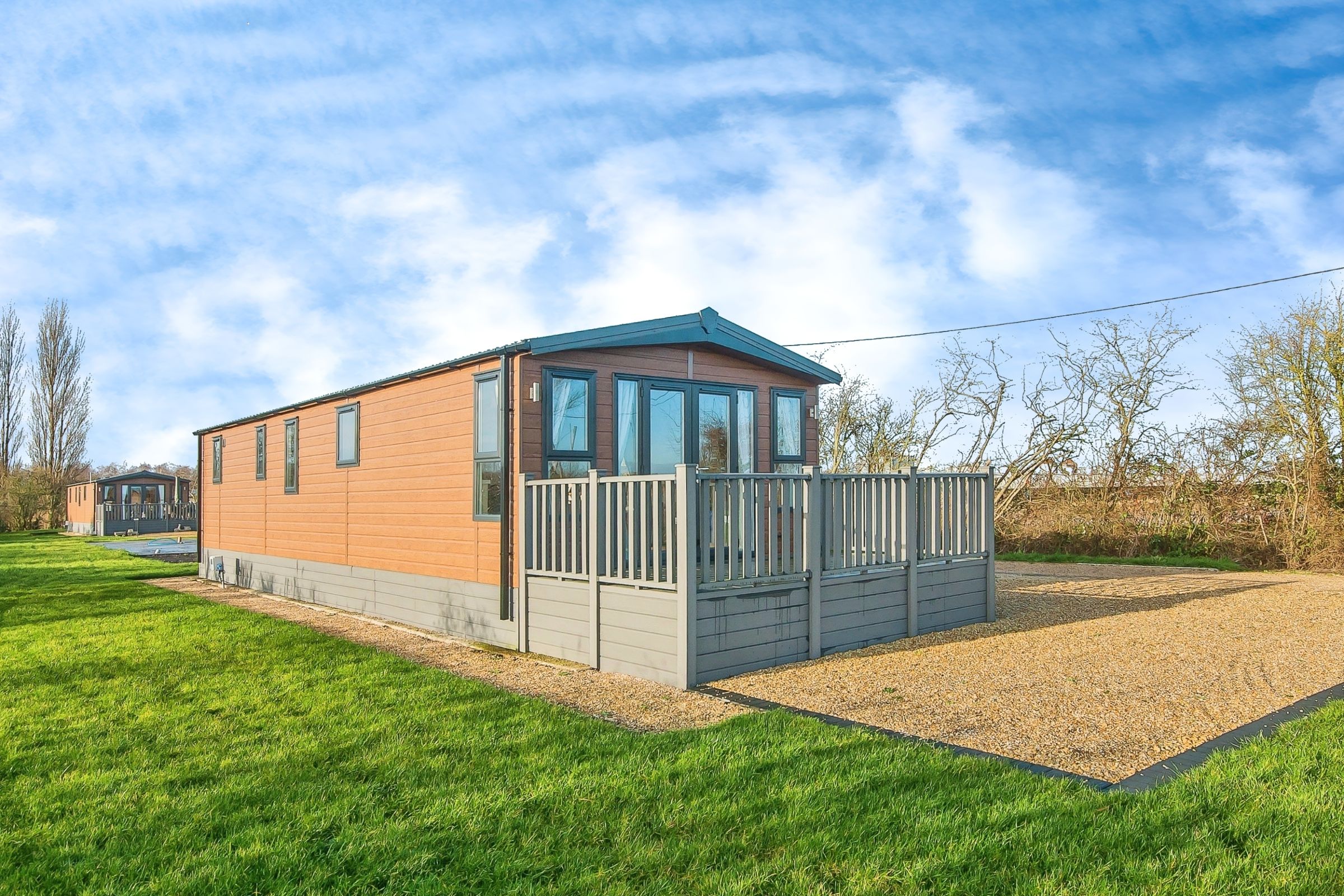 2 bedroom Property For Sale