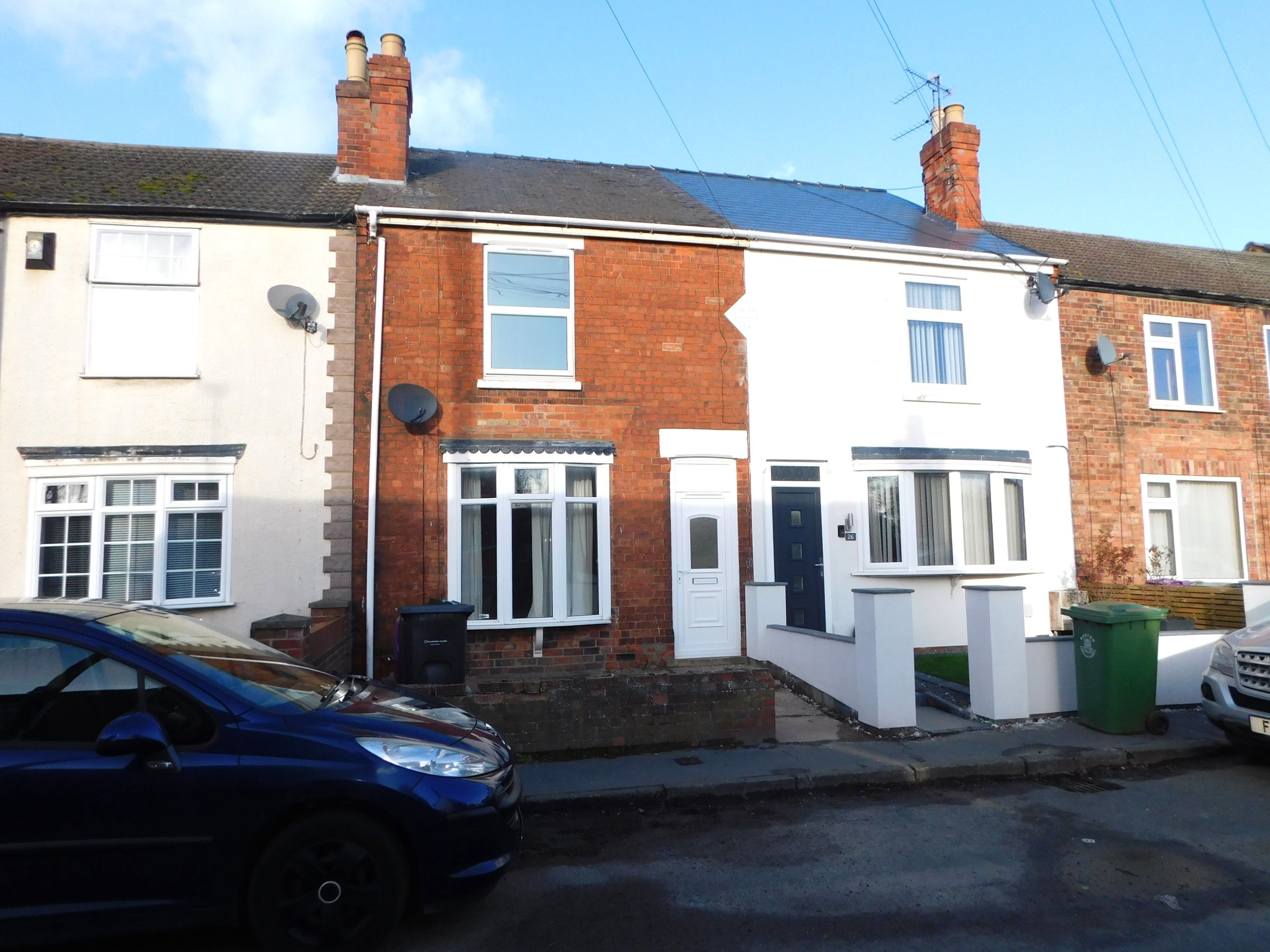 2 bedroom Terraced For Sale