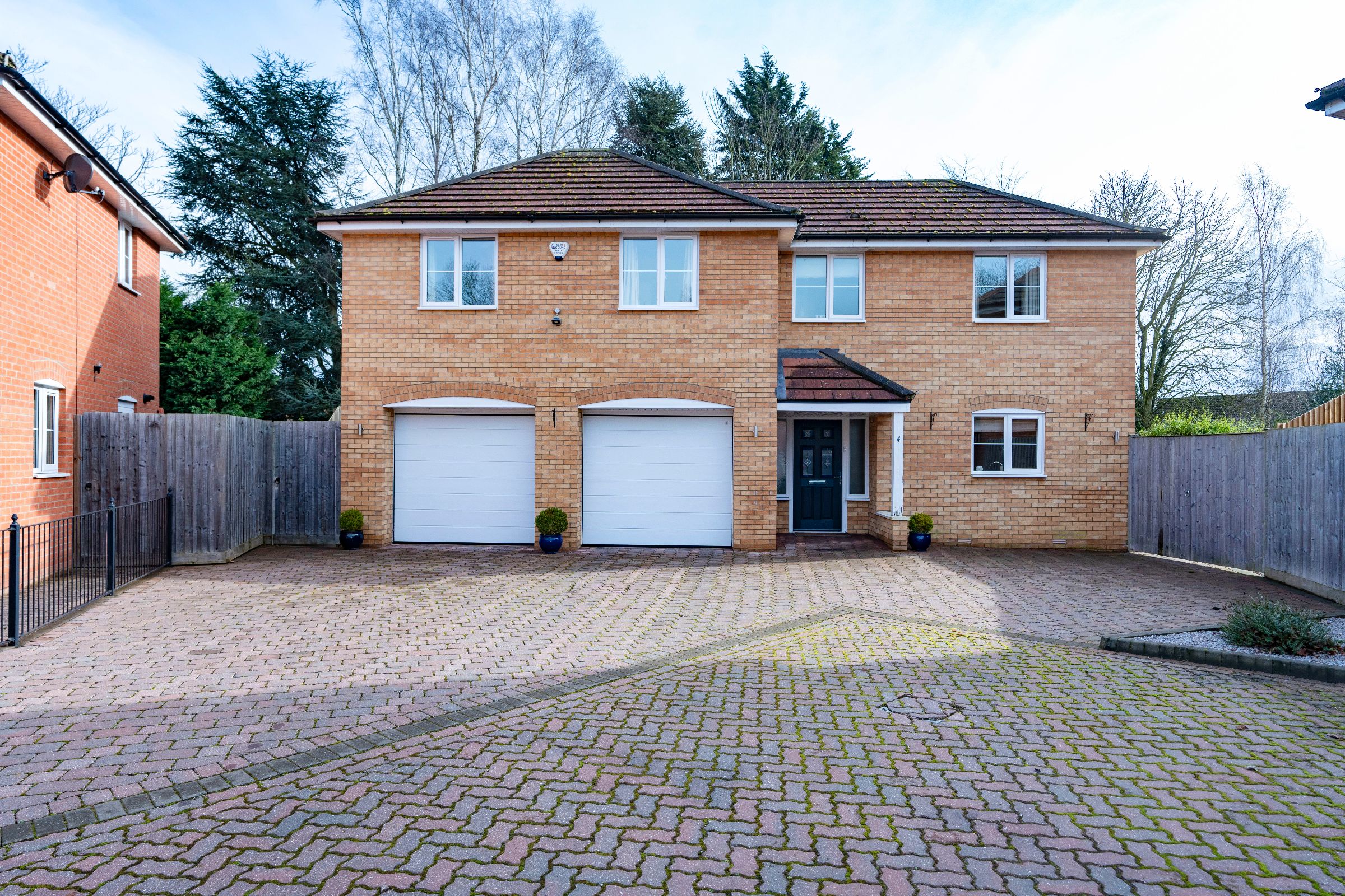 4 bedroom Detached For Sale