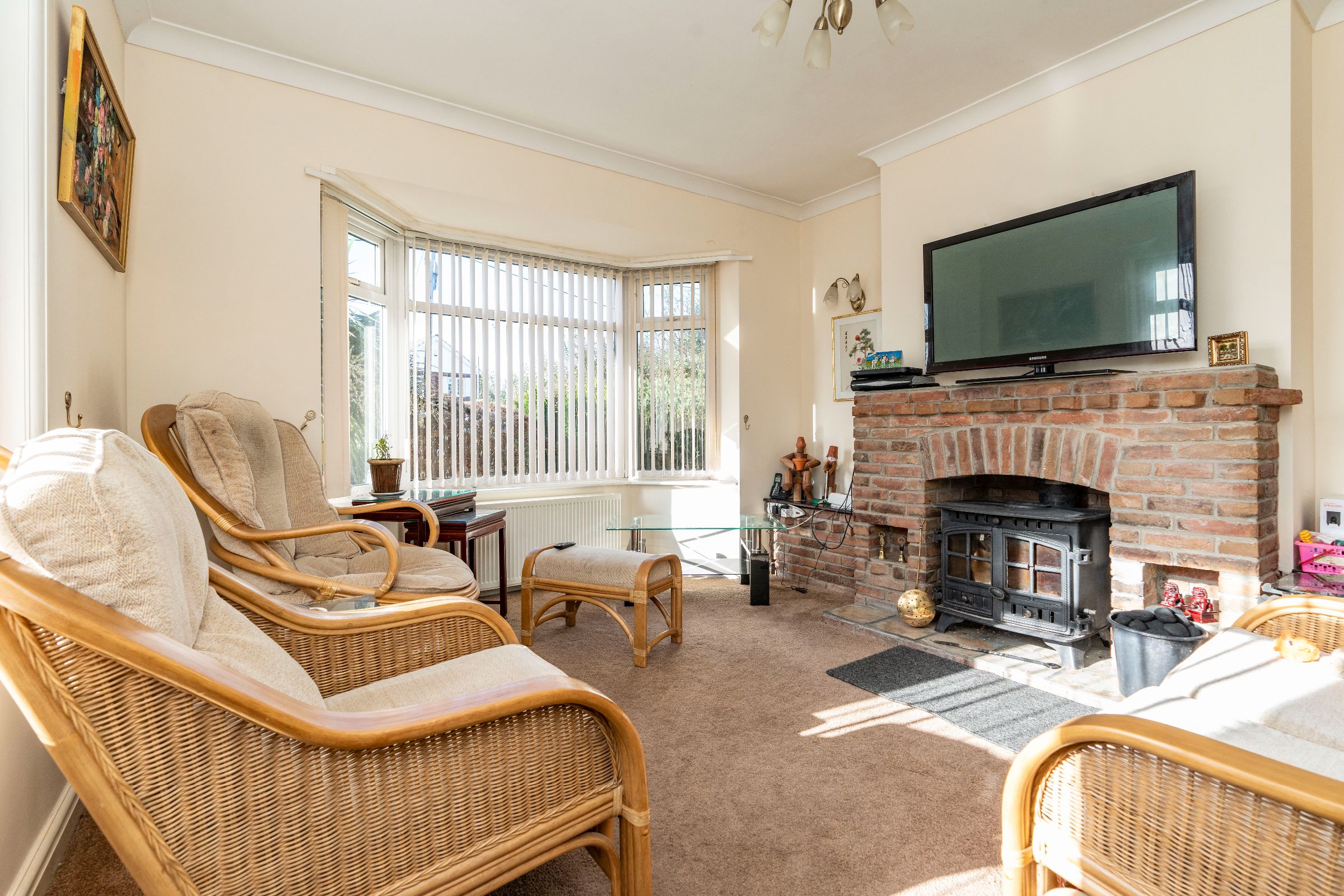 2 bedroom Bungalow For Sale