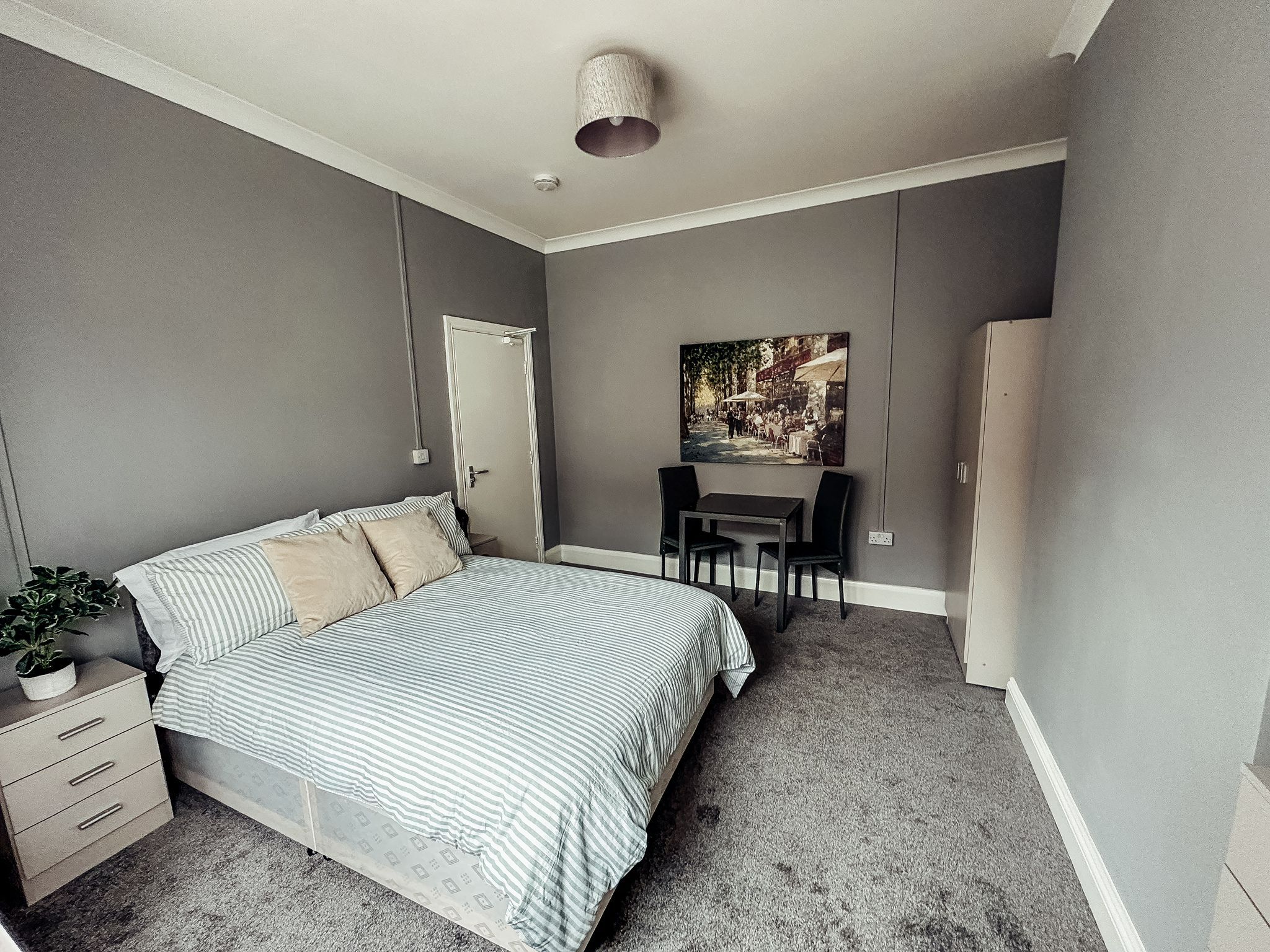 1 bedroom  To Let