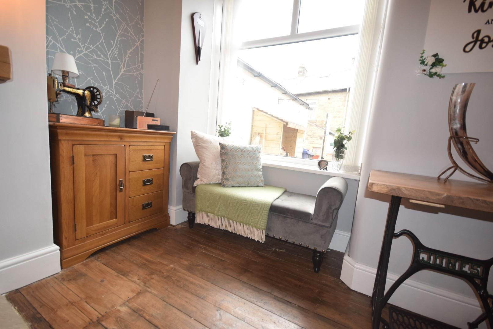 2 bedroom Terraced SSTC