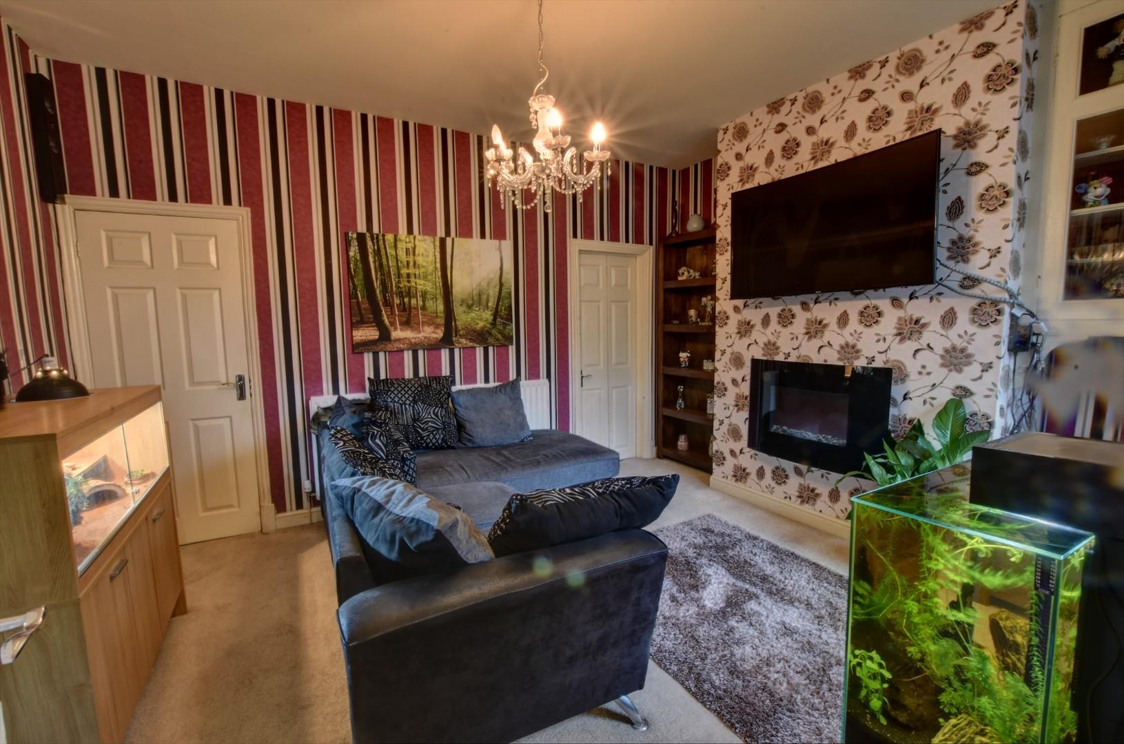 2 bedroom Terraced SSTC