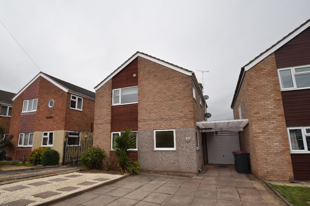 5 bedroom Detached Let Agreed