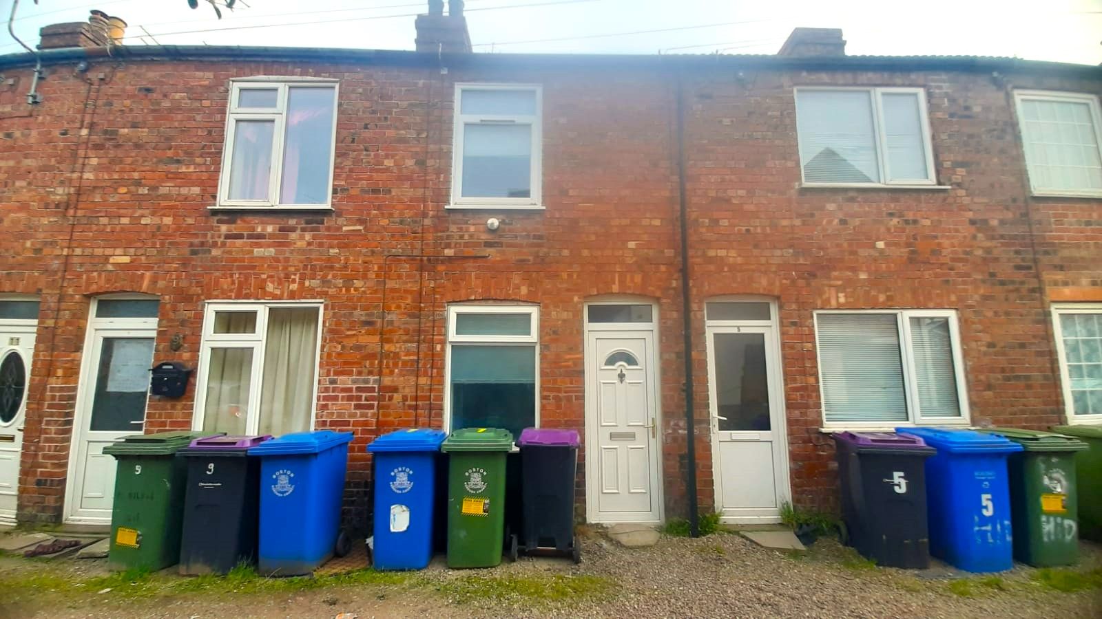 3 bedroom Terraced To Let