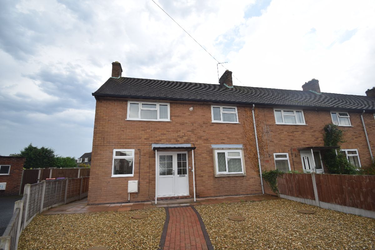 5 bedroom Semi-Detached Let Agreed