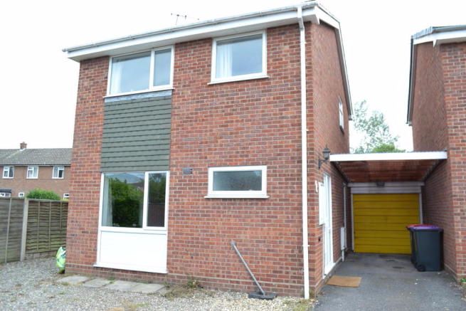 4 bedroom Detached Let Agreed