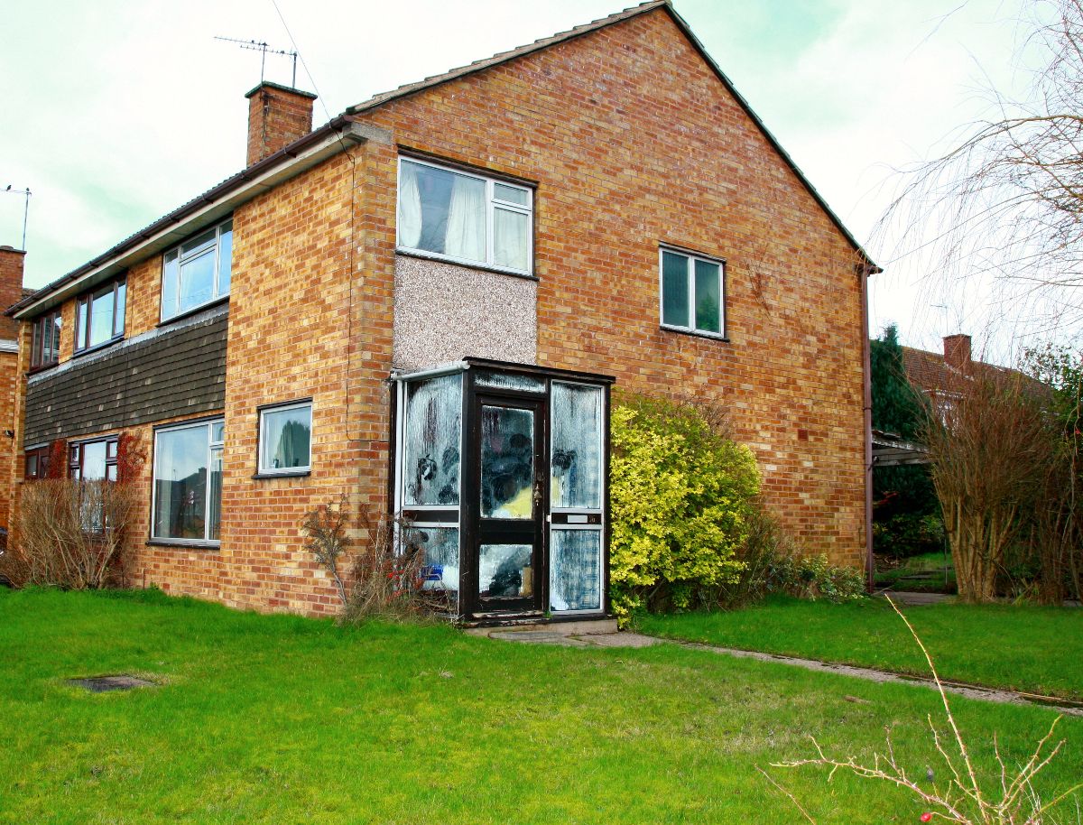 4 bedroom Semi-Detached Let Agreed