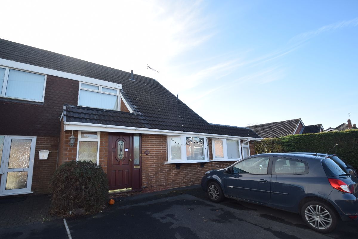 6 bedroom Semi-Detached Let Agreed