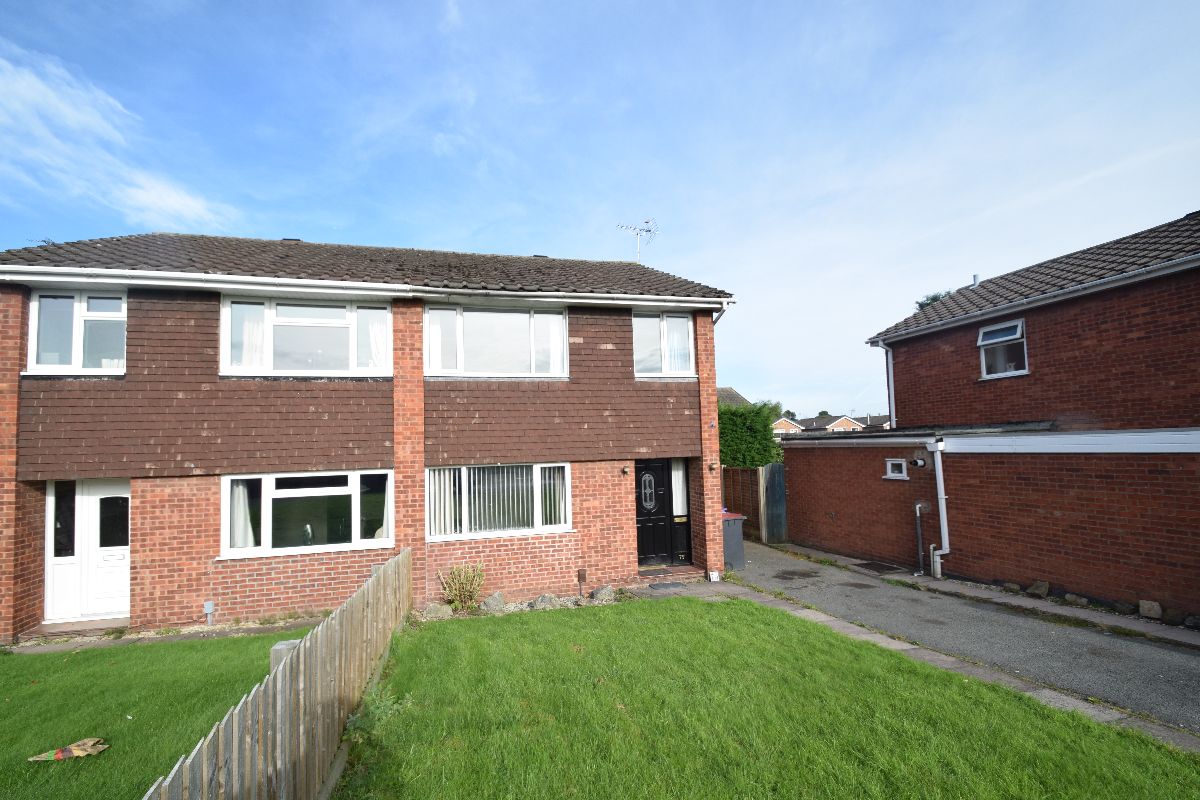 4 bedroom Semi-Detached Let Agreed