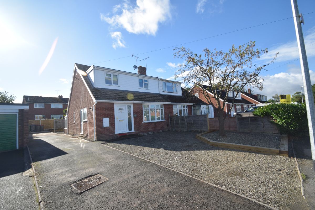 5 bedroom Semi-Detached Let Agreed