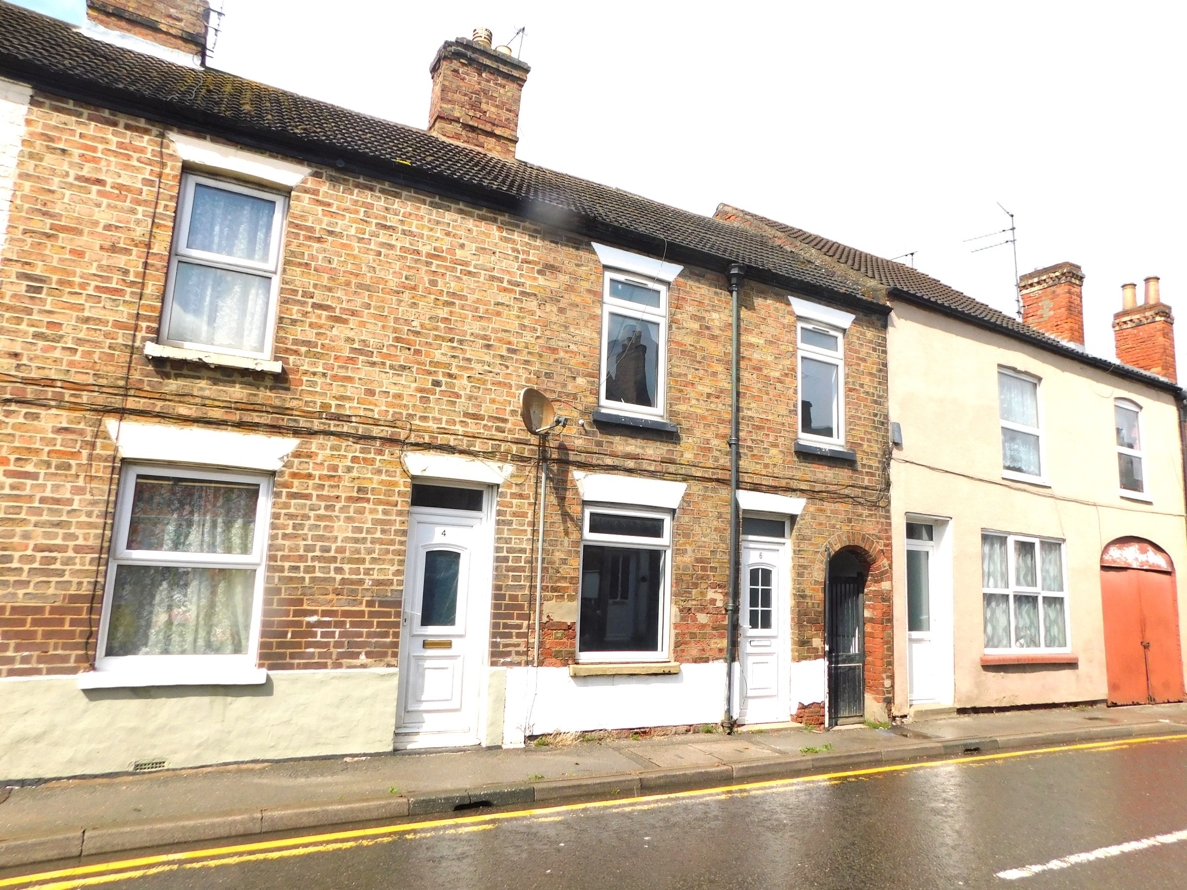 3 bedroom Terraced SSTC