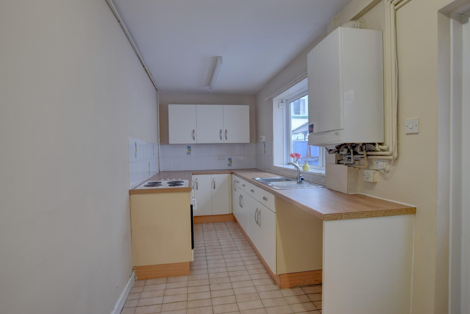 2 bedroom Terraced Under Offer