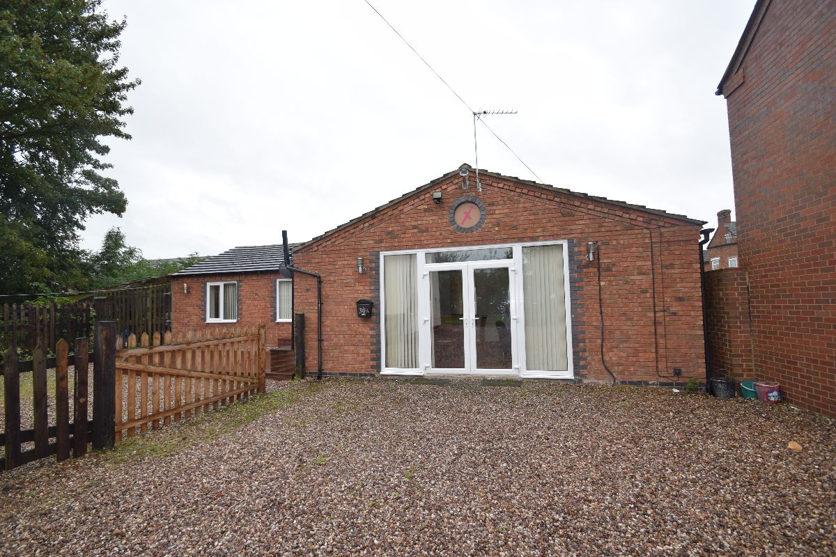 4 bedroom Bungalow Let Agreed