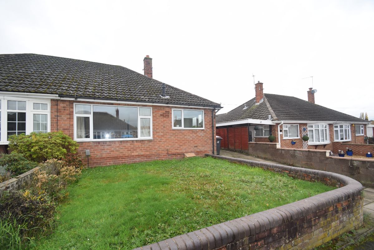 3 bedroom Bungalow Let Agreed