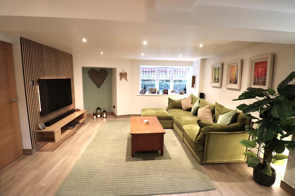 3 bedroom Apartment SSTC