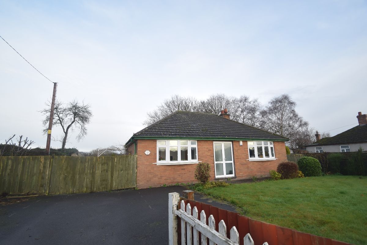 3 bedroom Bungalow Let Agreed