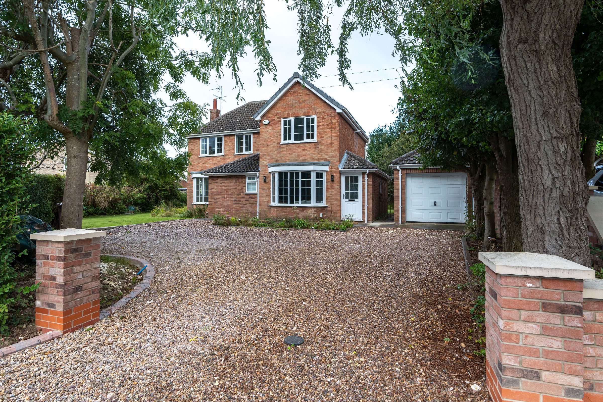 3 bedroom Detached SSTC