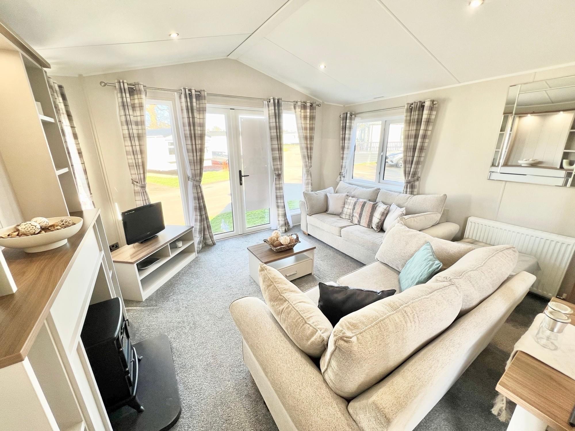 2 bedroom Property For Sale