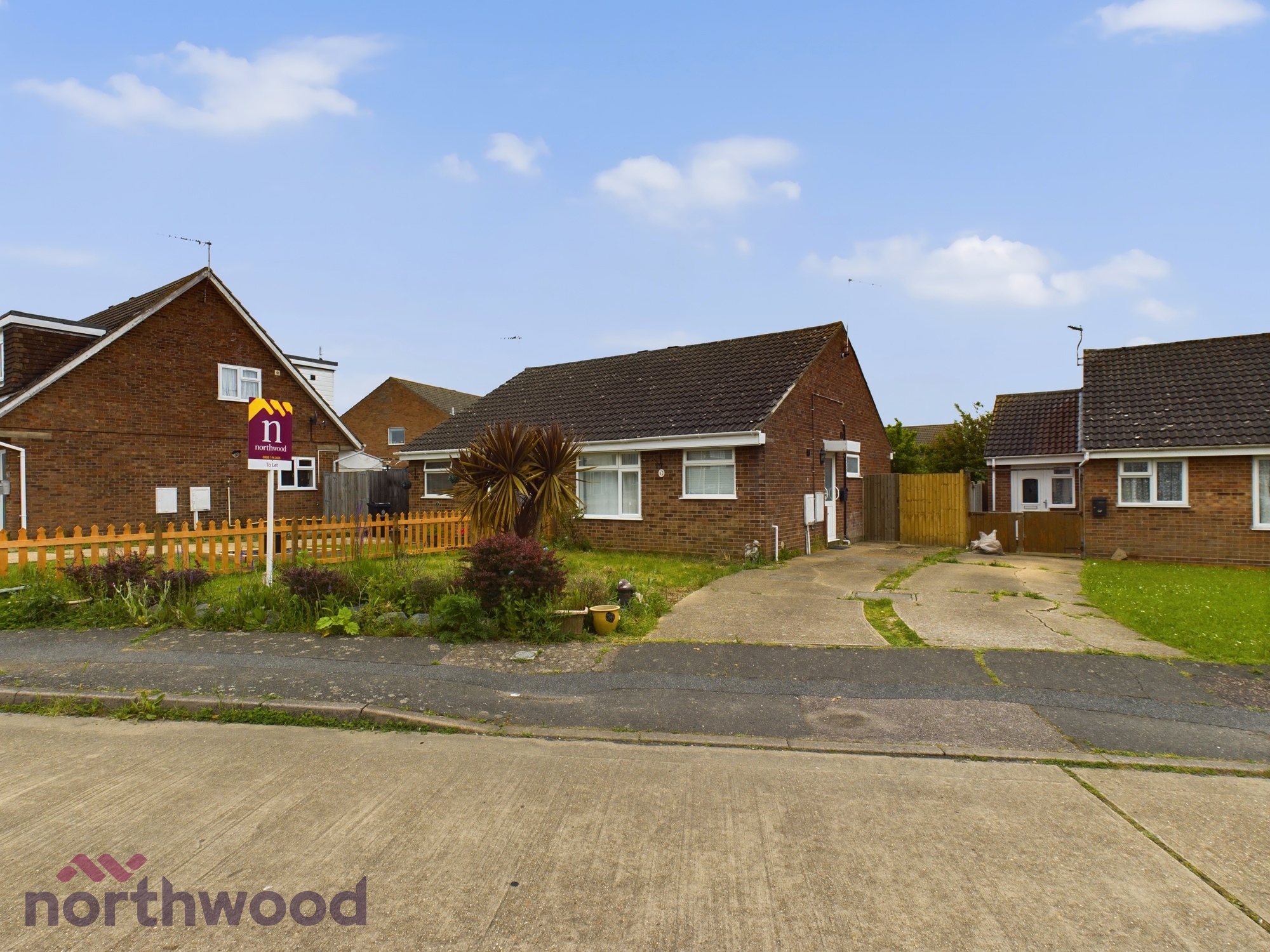 2 bedroom Bungalow To Let