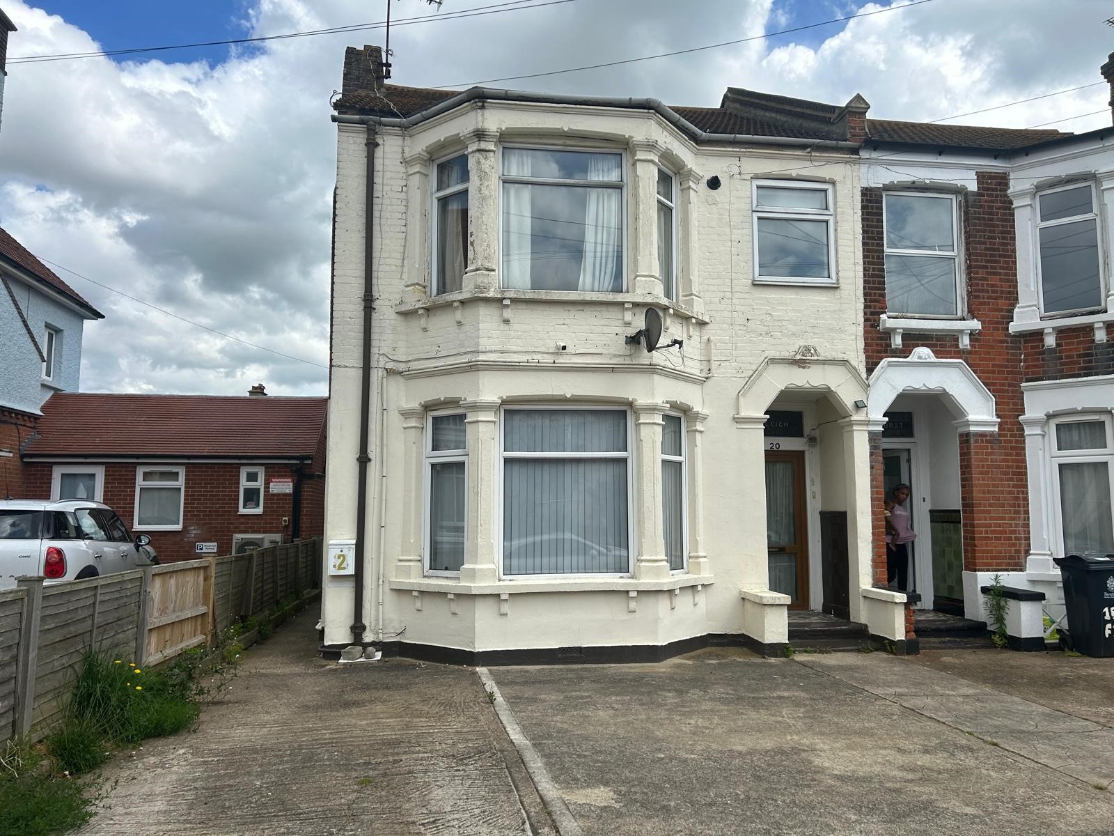 1 bedroom Apartment To Let